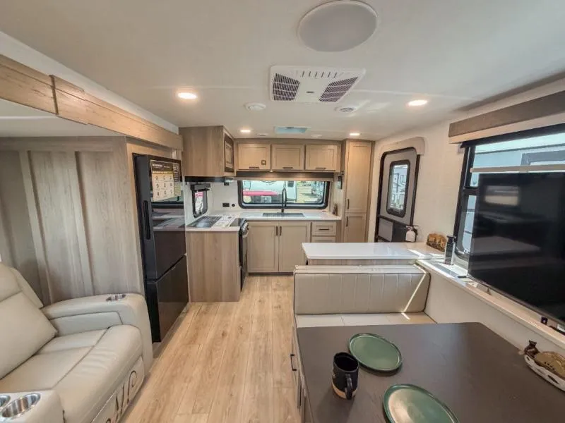 2026 Forest River Rockwood Ultra Lite 2619FK - Photo 4