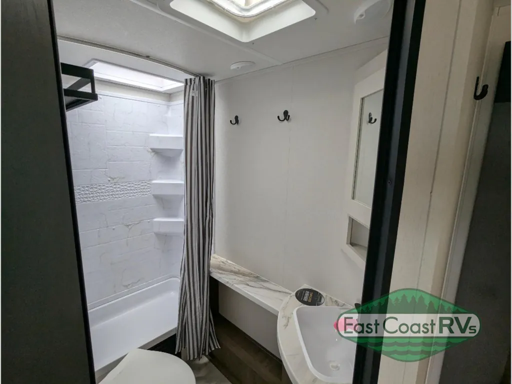 2027 Forest River Tracer 275BH, Photos photo 15