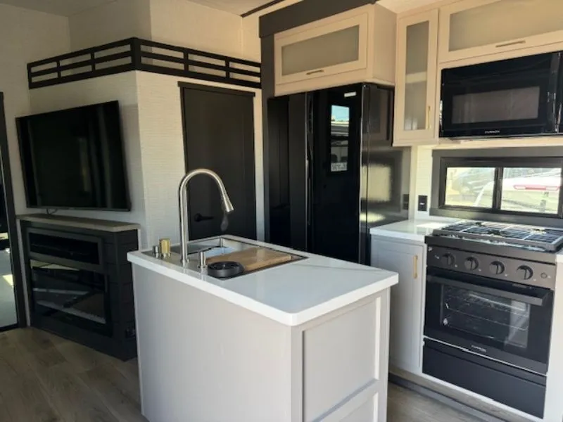 2025 Forest River Stealth 4015GX - Photo 4