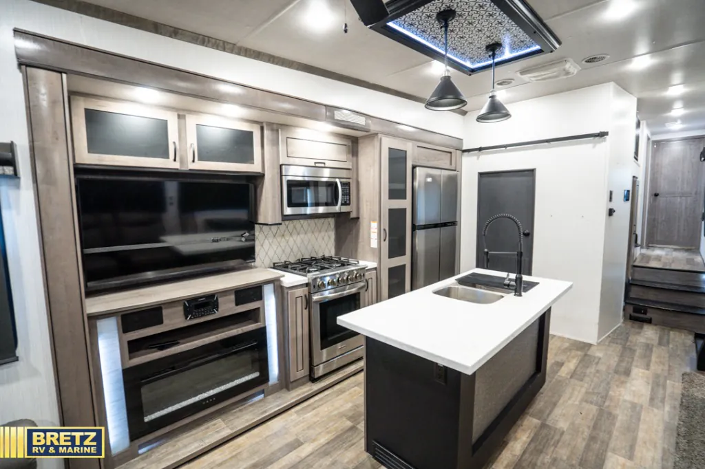 2021 Forest River Cedar Creek 377BH, Photos photo 9