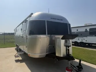 2019 Airstream Flying Cloud 26RB - Photo 2