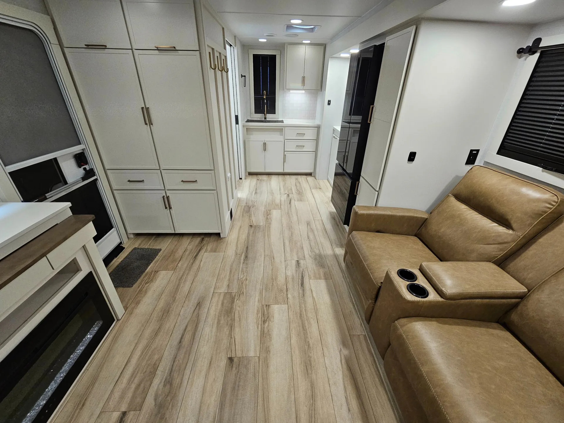 2026 Brinkley Model I 235 - Photo 4