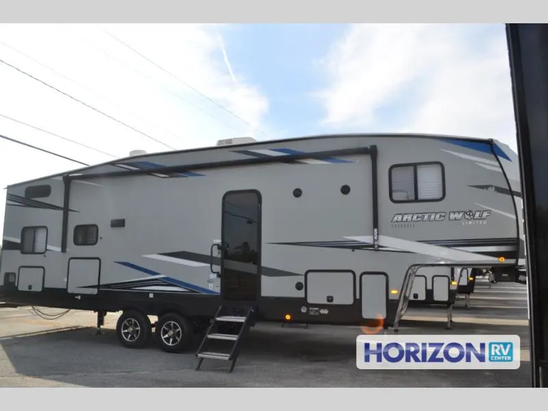 2021 Forest River Cherokee Arctic Wolf 287BH - Photo 3