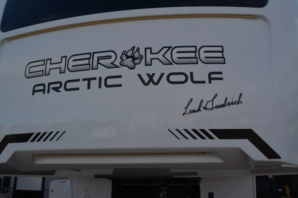 2026 Forest River Cherokee Arctic Wolf 38LEAHG - Photo 3