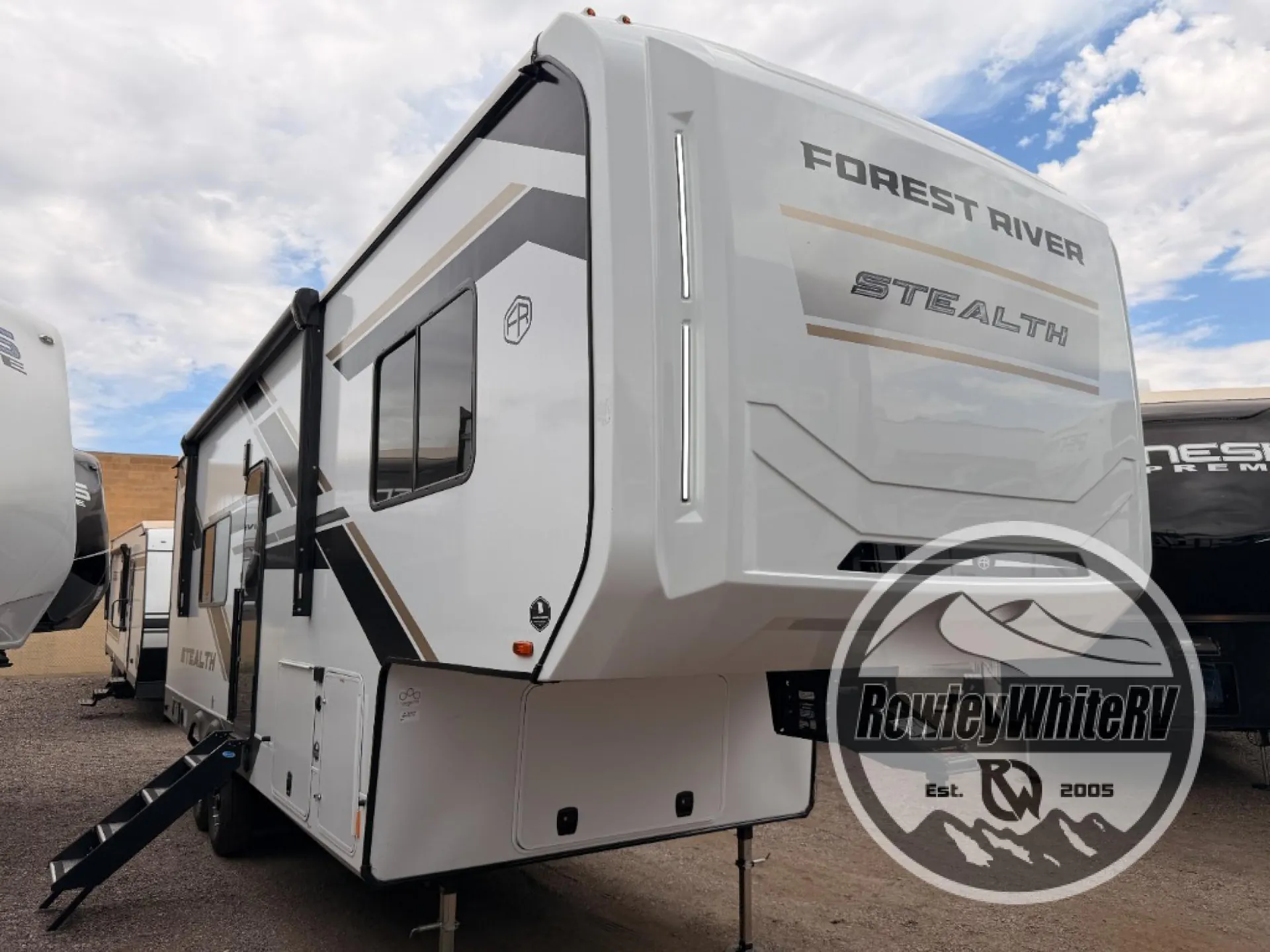 2027 Forest River Stealth 2710 - Photo 2