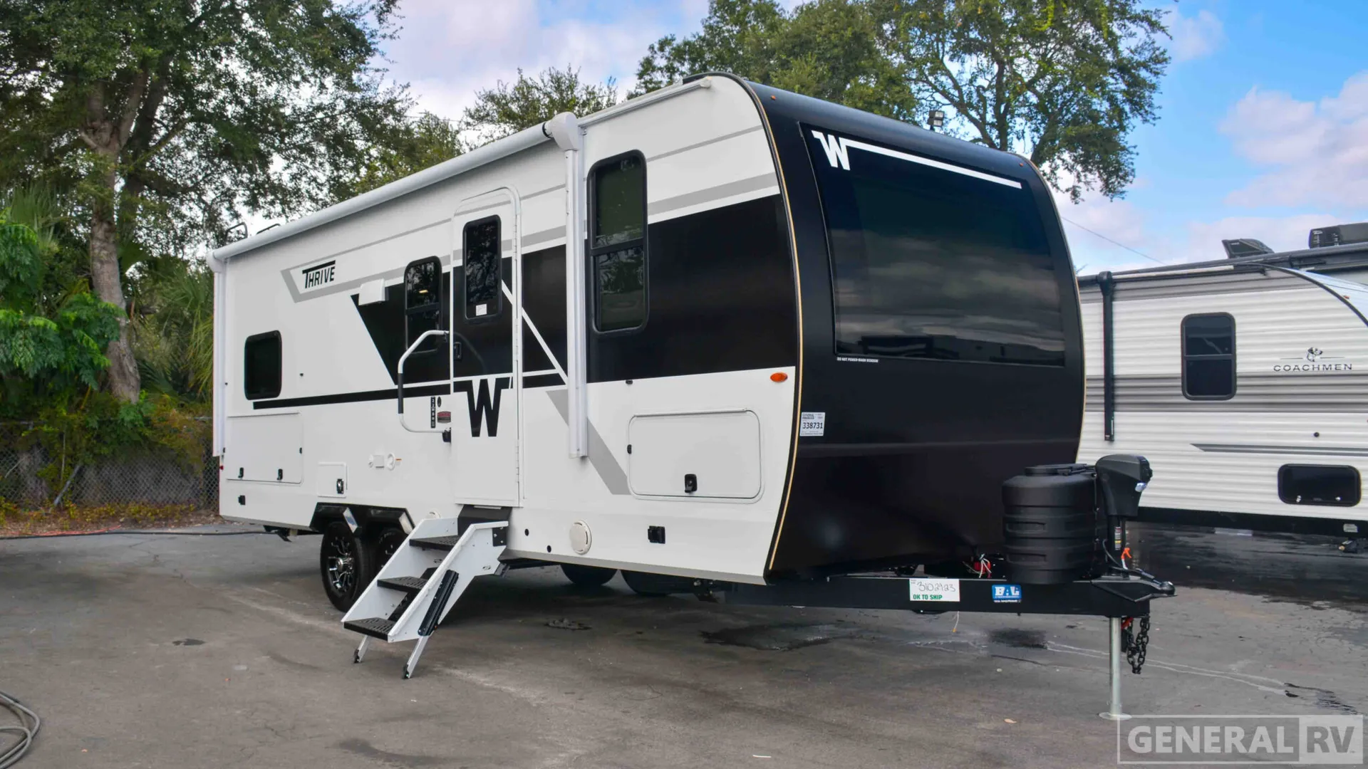 2026 Winnebago Thrive 22MBH - Photo 2