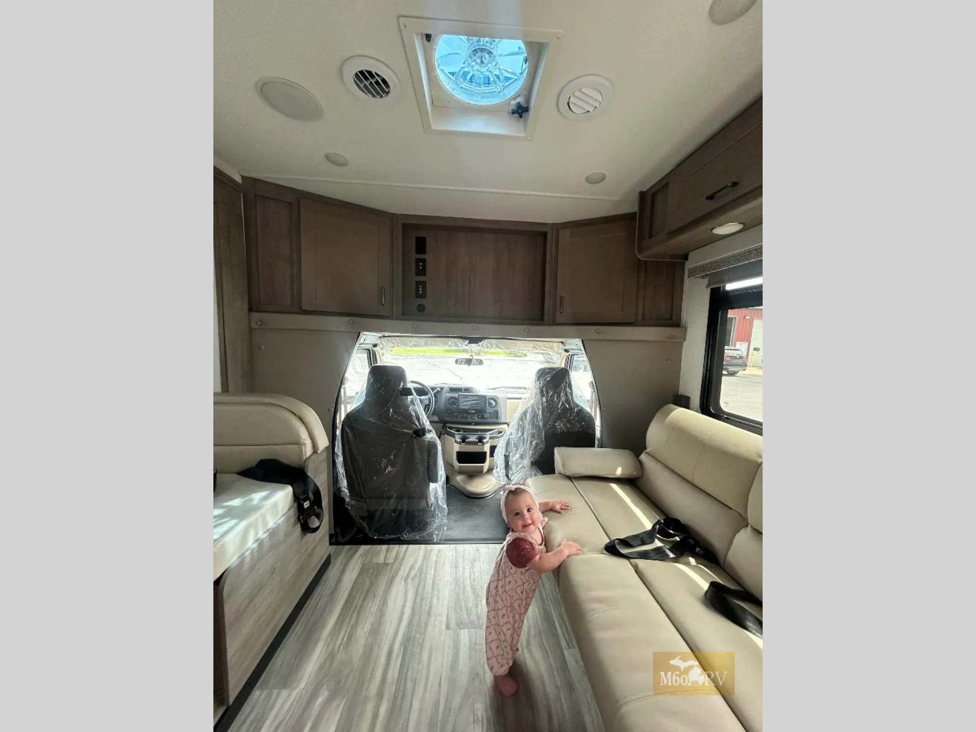 2026 Gulf Stream RV BT Cruiser 5230 - Photo 3