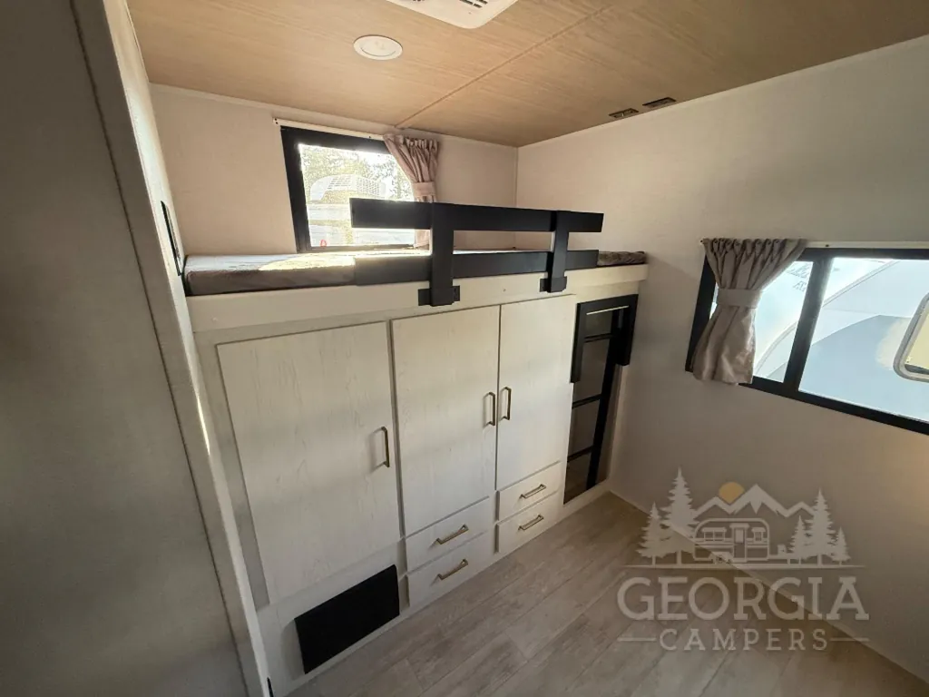 2027 Forest River Vibe 3400BH, Photos photo 30