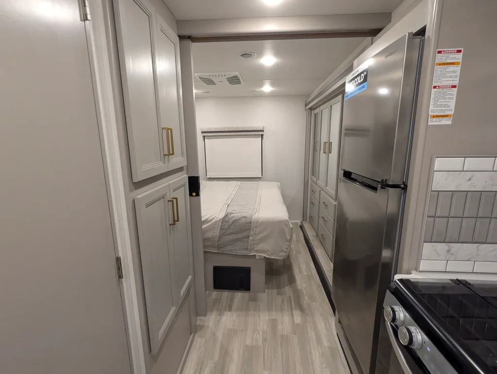 2026 Thor Motor Coach Windsport 29L, Photos photo 19