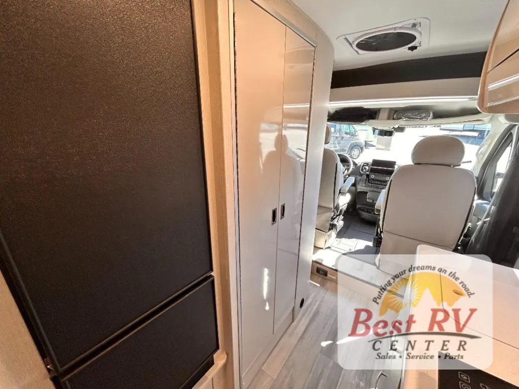 2026 Thor Motor Coach Tellaro 20Y, Photos photo 69