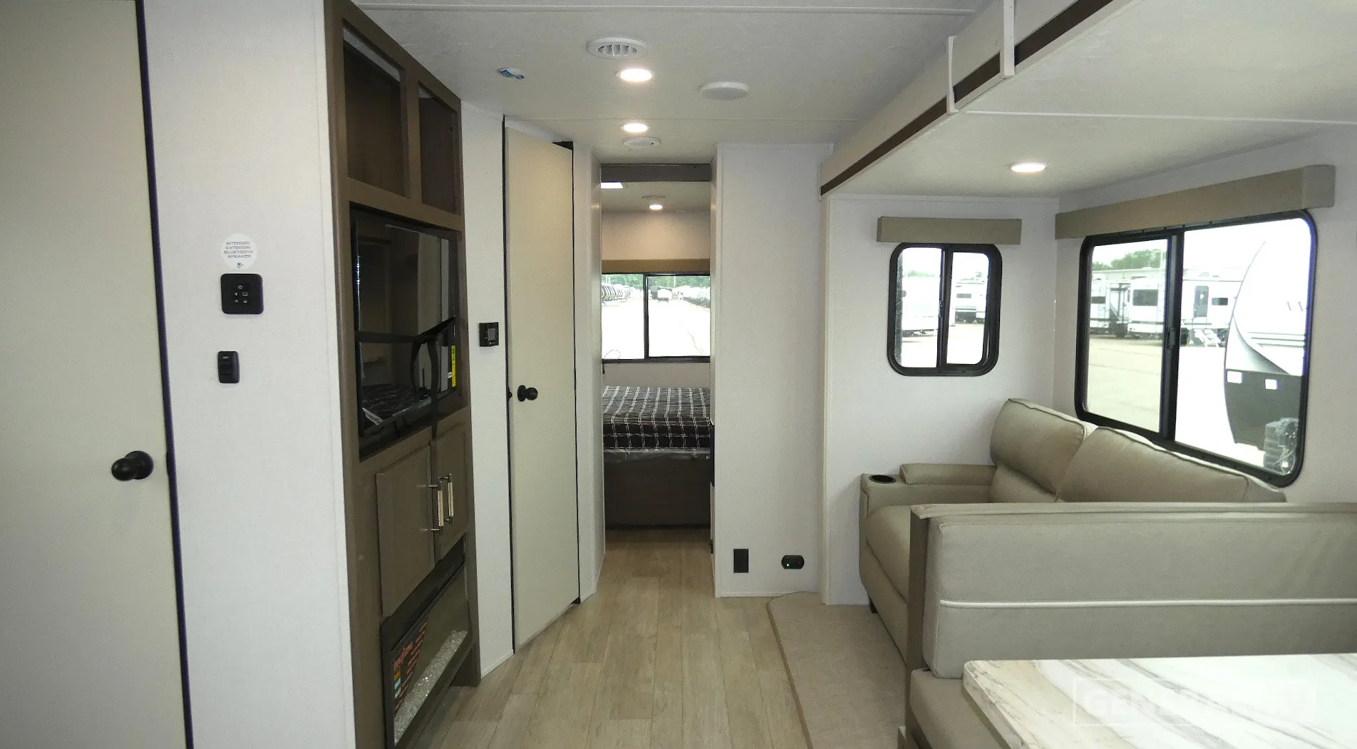 2027 Coachmen Freedom Express Ultra Lite 259FKDS - Photo 3