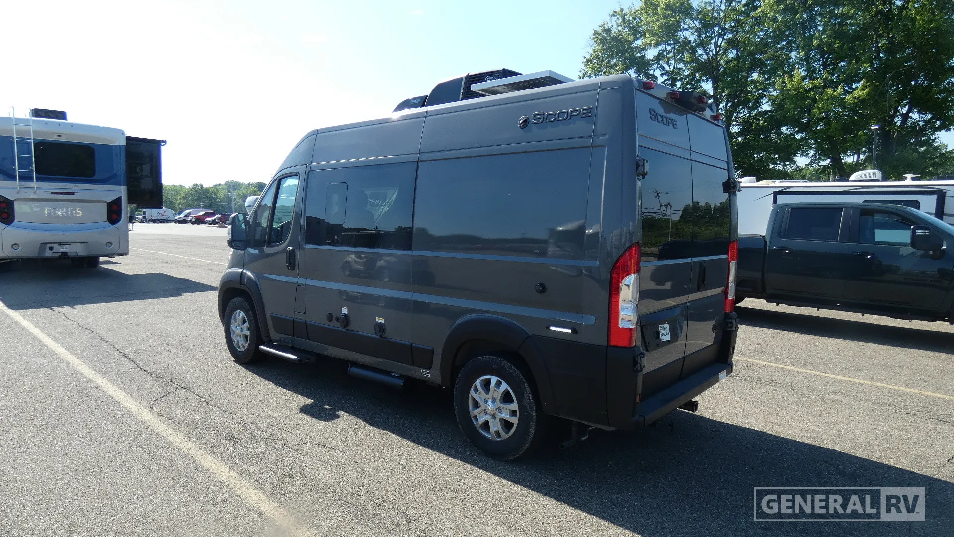 2027 Thor Motor Coach Scope 18M - Photo 4