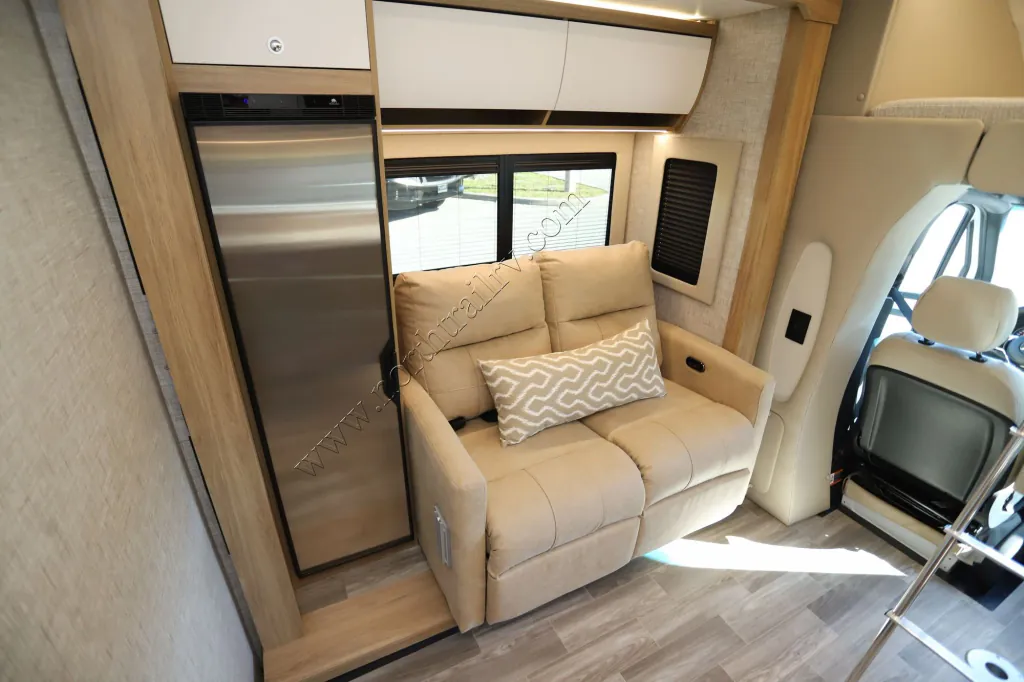 2026 Tiffin Wayfarer 25 XLW, Photos photo 11