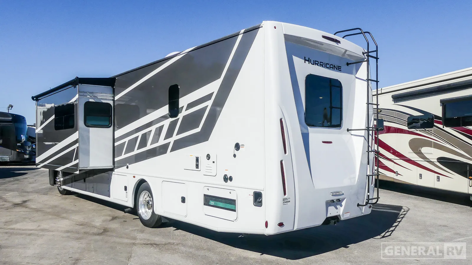 2026 Thor Motor Coach Hurricane 35R - Photo 4