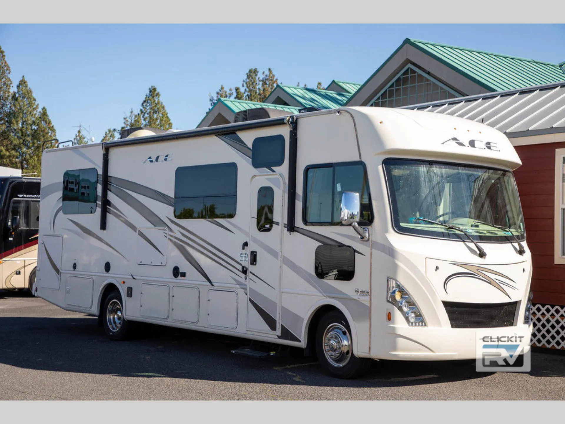 2018 Thor Motor Coach A.C.E 30.4 - Photo 2