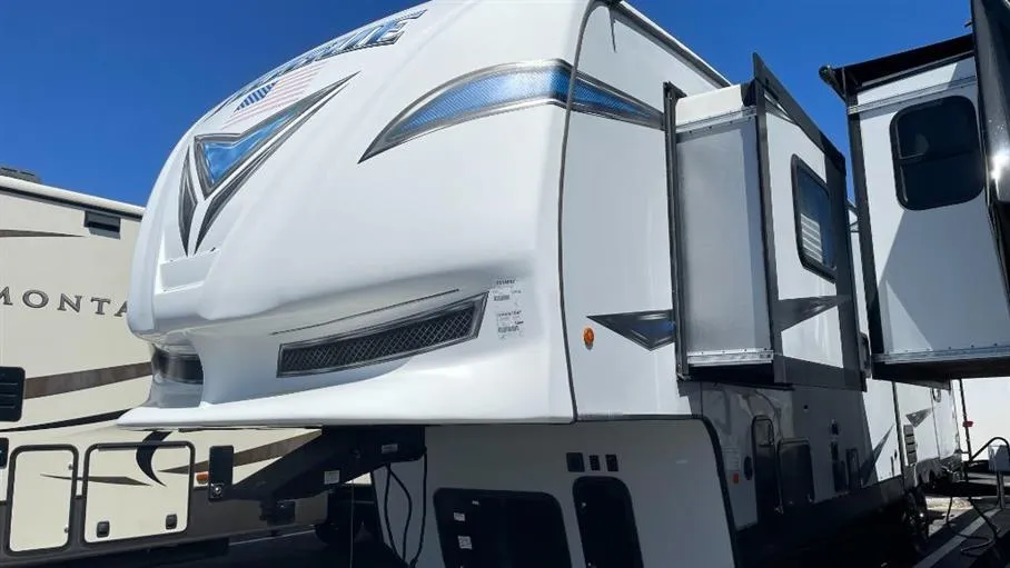 2020 Forest River Vengeance Rogue 322 - Photo 3