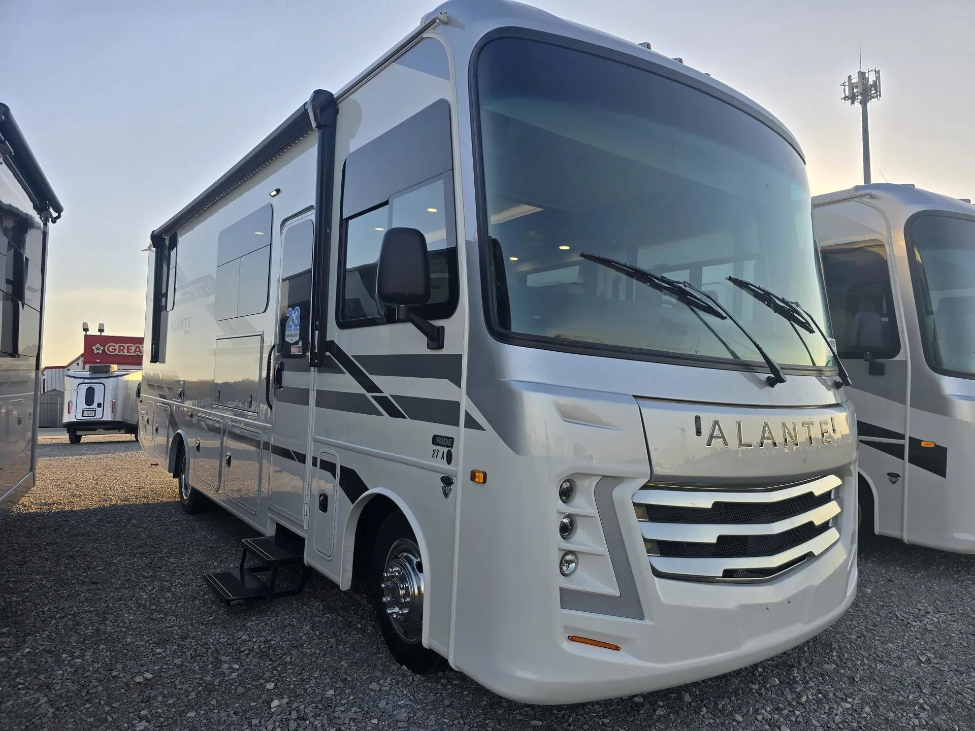 2026 Jayco Alante 27A - Photo 2