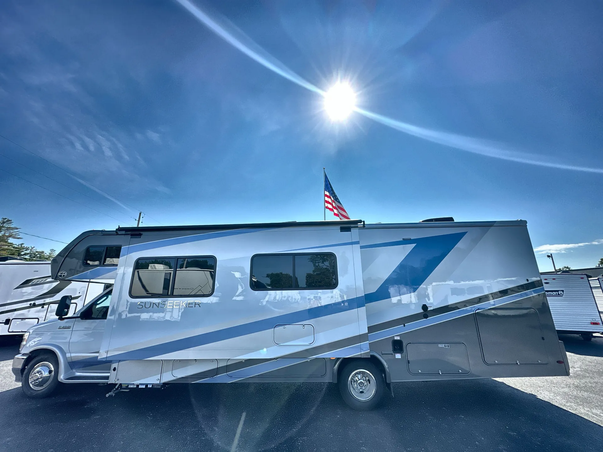 2027 Forest River Sunseeker 3010DS — off campside