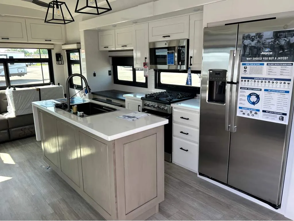 2026 Jayco Pinnacle 36FBTS, Photos photo 9