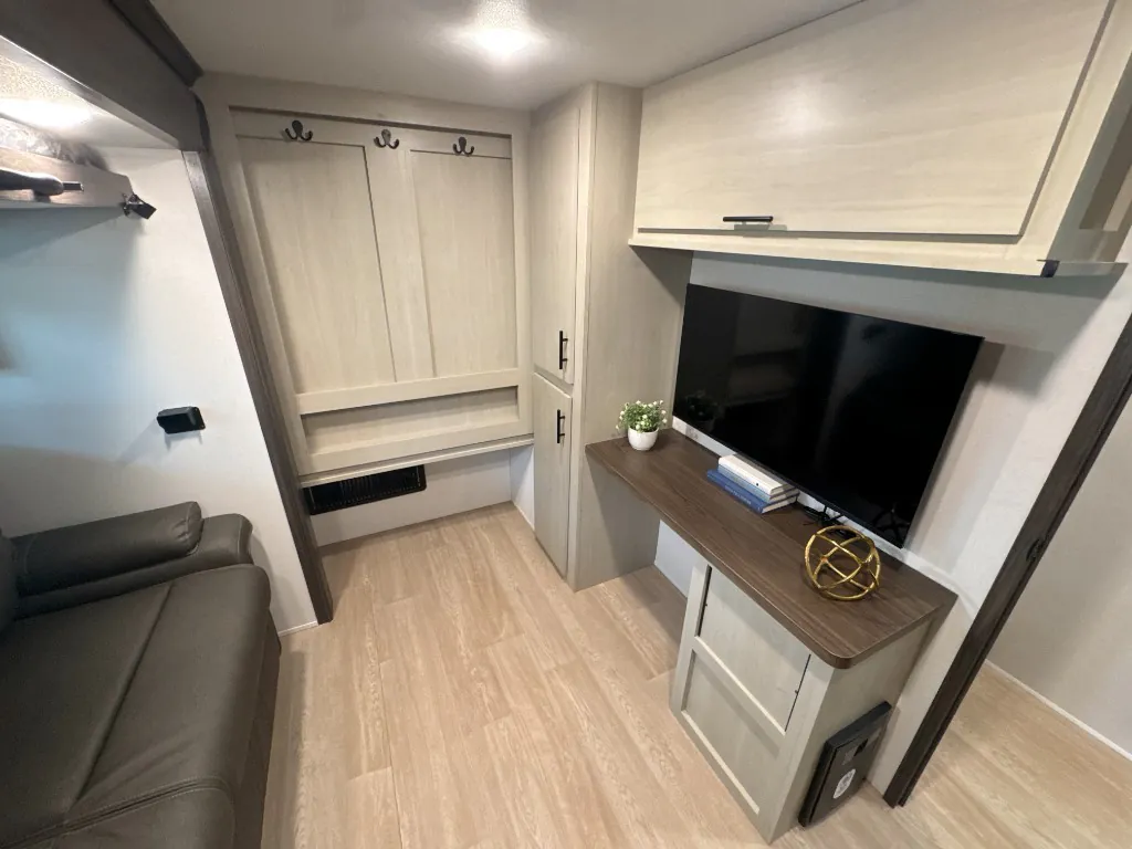 2027 Forest River RV Wolverine 36BC, Photos photo 22