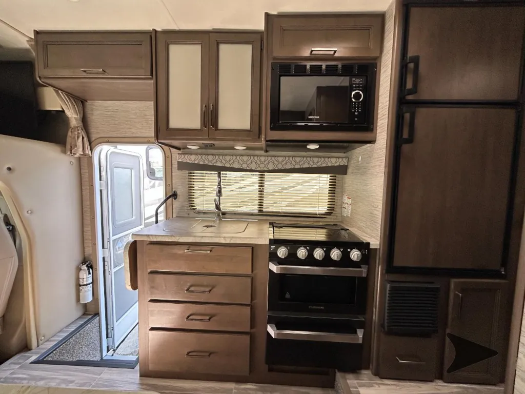 2021 Thor Motor Coach Freedom Elite 22FE, Photos photo 14
