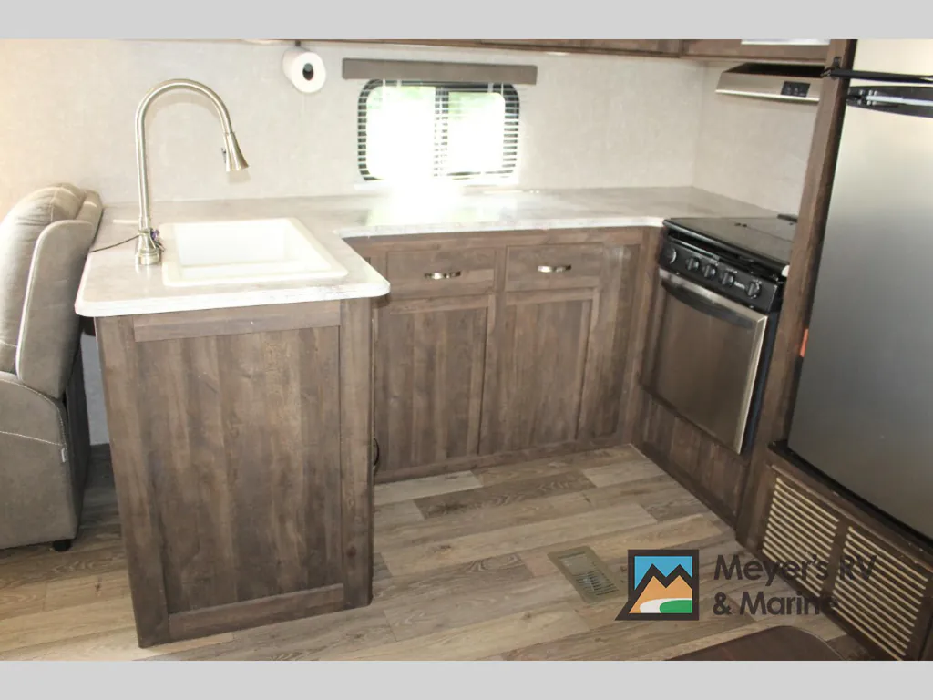 2017 Forest River Vibe 268RKS, Photos photo 23
