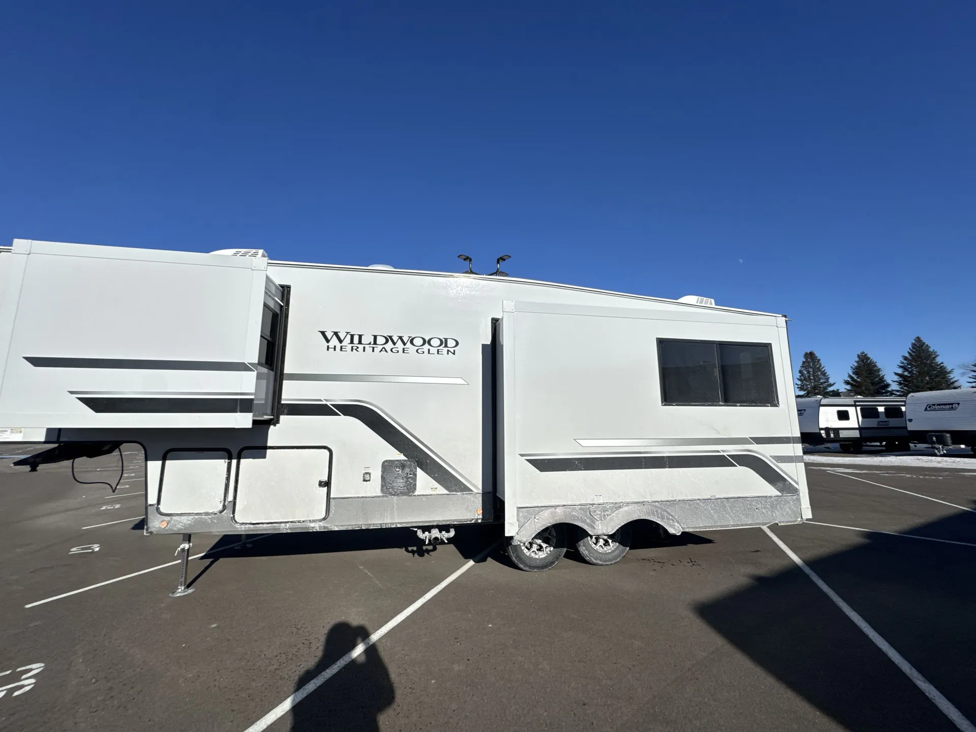 2026 Forest River Wildwood Heritage Glen 286RL — off campside