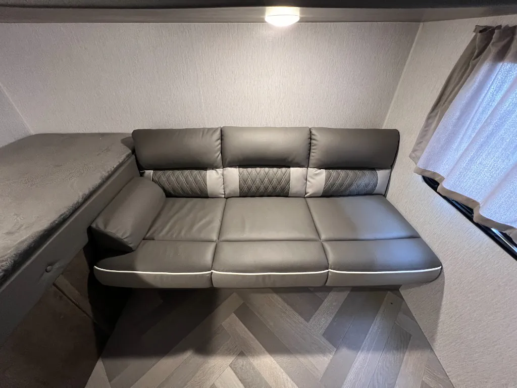 2022 Forest River RV Wildwood X-Lite 273QBXL - Photo 4