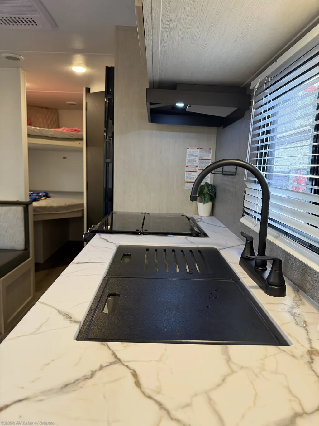 2025 Shasta I-5 526BH, Photos photo 39