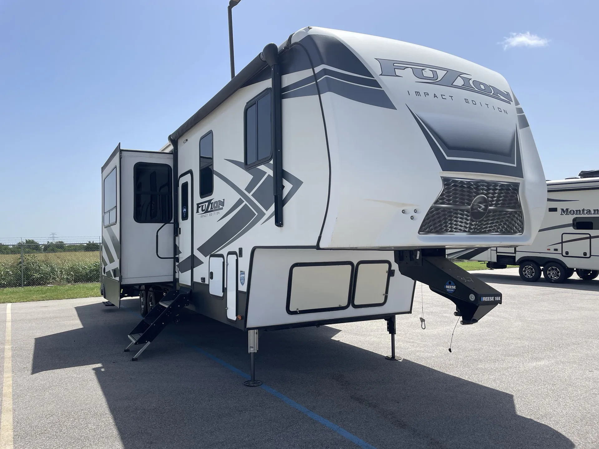 2020 Keystone Impact 367 — Photo 1