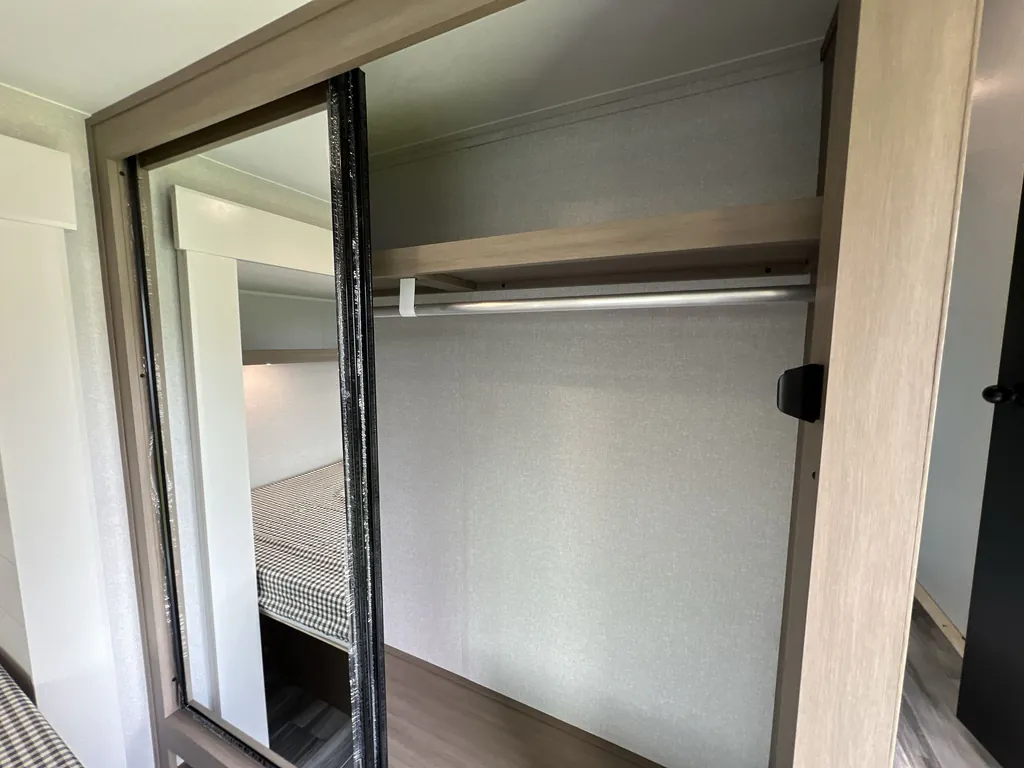 2026 Jayco Jay Flight Bungalow 401LOFT DS, Photos photo 38
