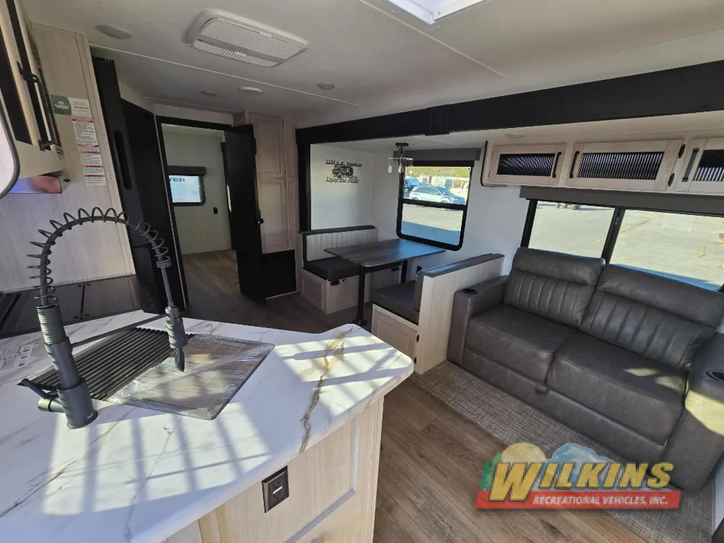 2026 Forest River Puma 32BHQS, Photos photo 8