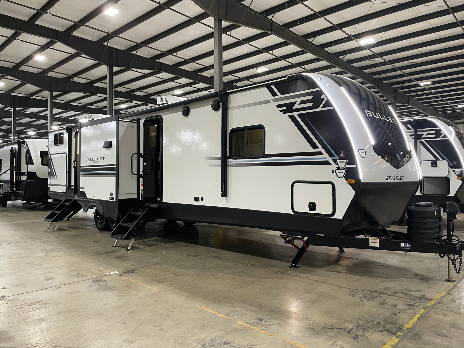 2026 Keystone Bullet Premium 330BKQ - Photo 2