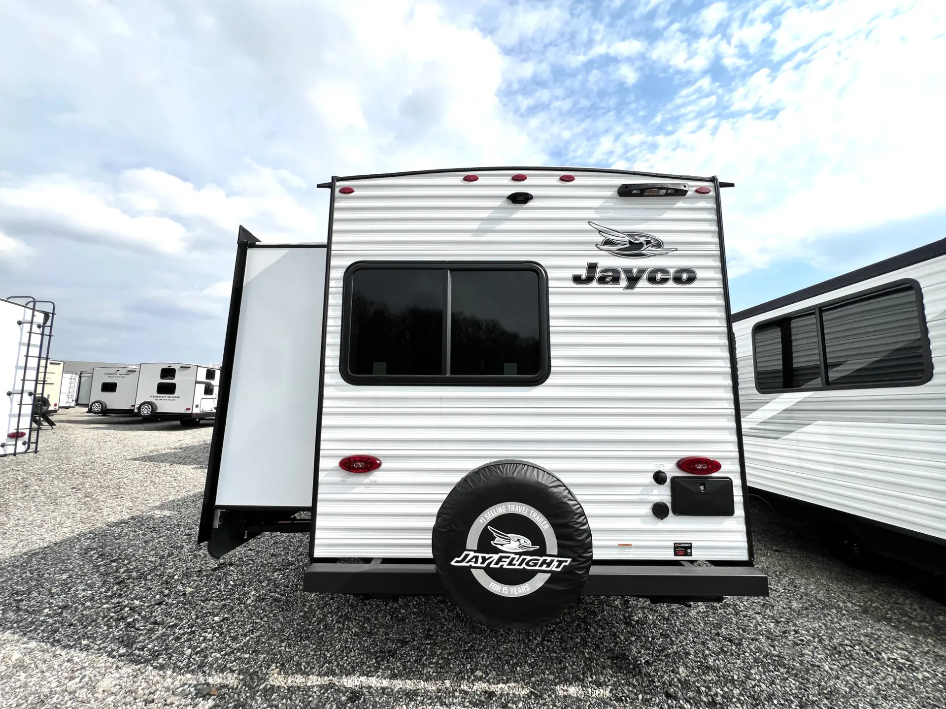 2026 Jayco Jay Flight SLX 325BHT - Photo 4