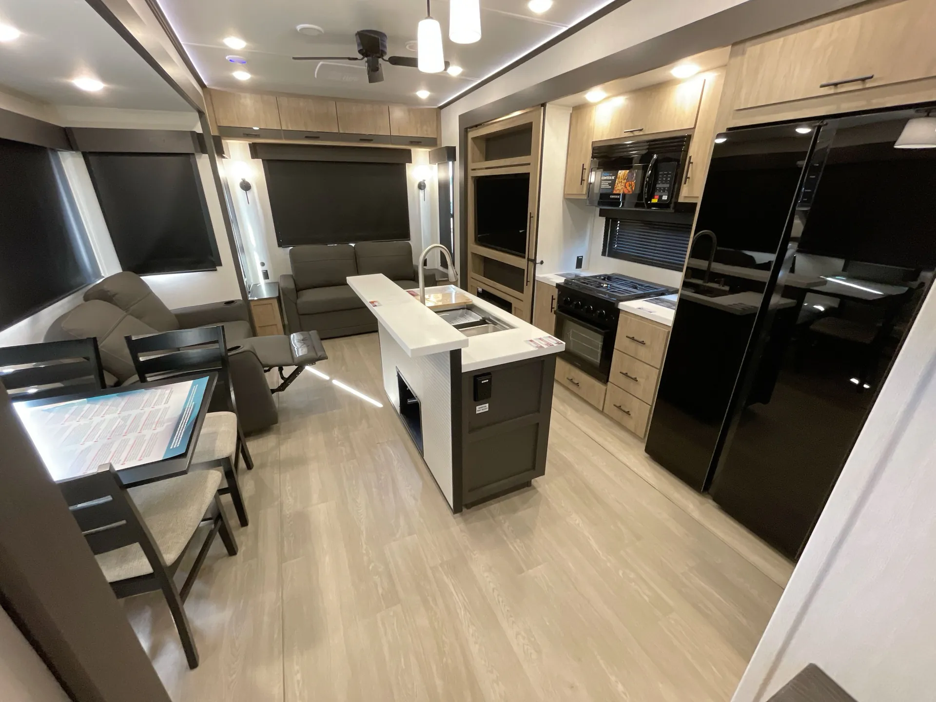 2027 Forest River Campsite Elite 36RF — backside