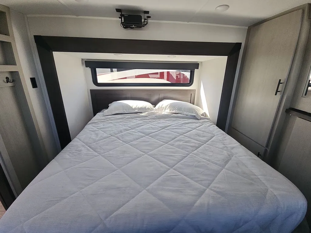 2027 Forest River RV Wolverine 32JF, Photos photo 28