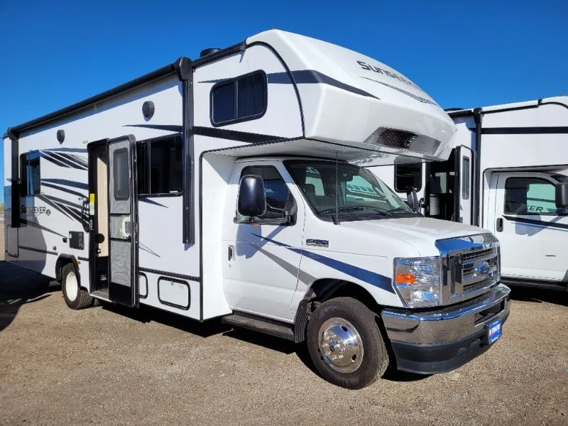 2024 Forest River Sunseeker 2950 LE - Photo 2