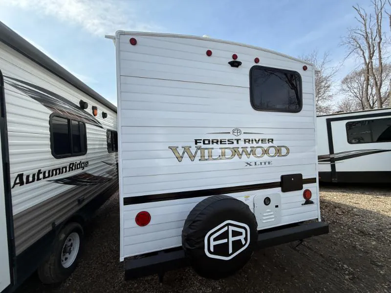 2026 Forest River Wildwood X-Lite 26ICE — Photo 6