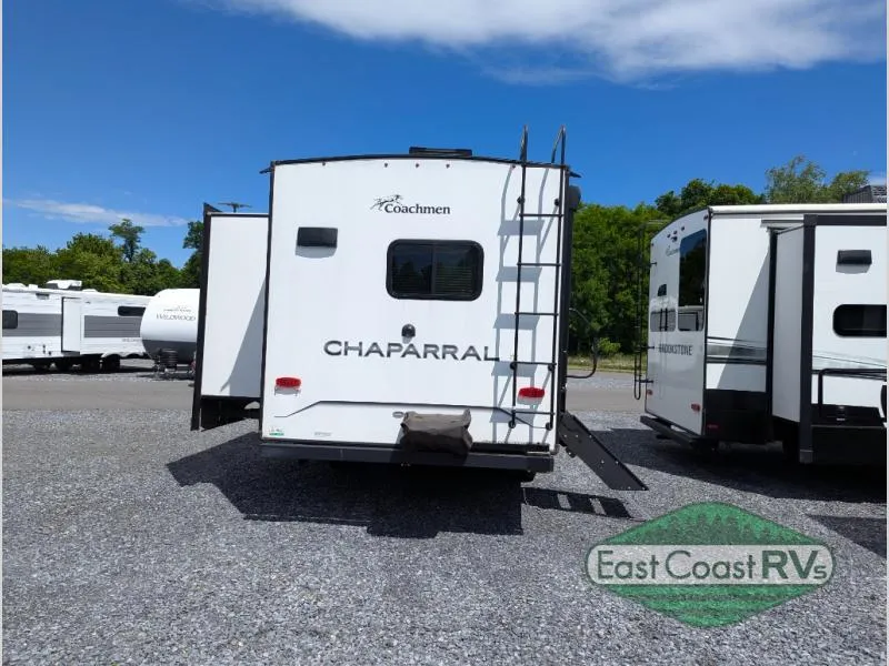 2023 Coachmen Chaparral Lite 235RK - Photo 4