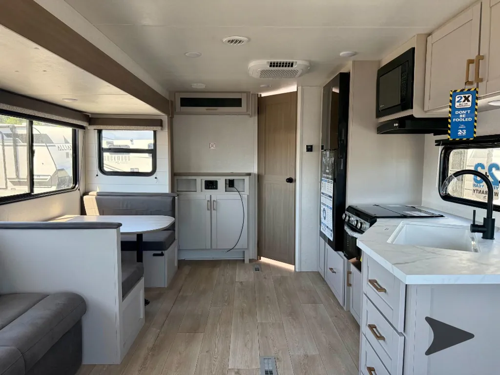2027 Jayco Jay Flight SLX 262RLSW, Photos photo 9