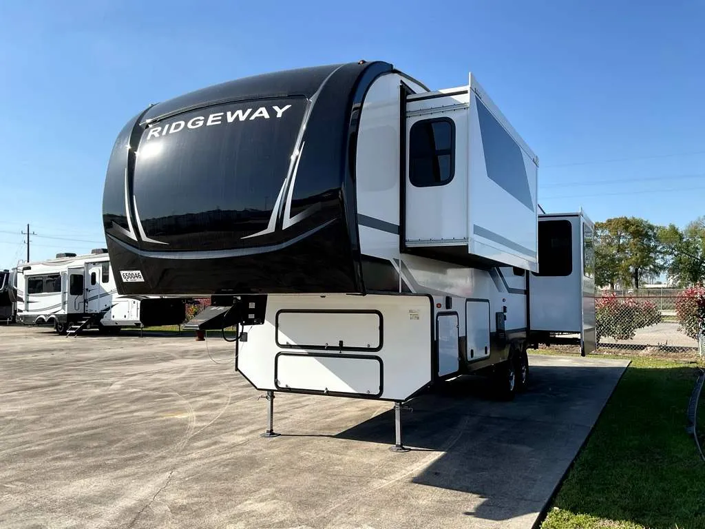 2025 KZ RV Ridgeway 27RK - Photo 3