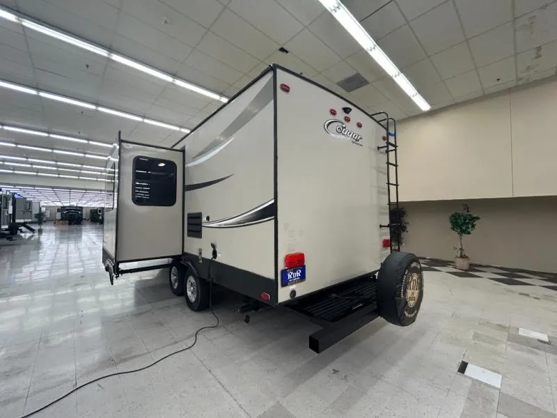 2017 Keystone RV Cougar Half-Ton Series 21RBSWE - Photo 3