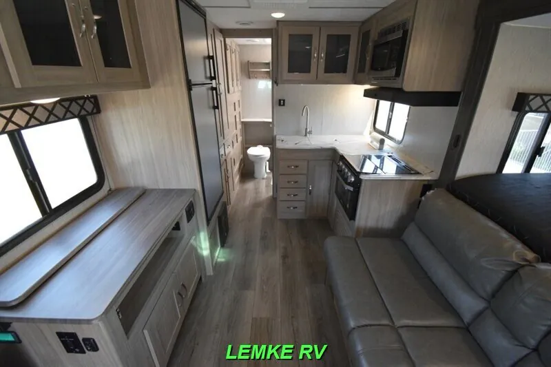 2021 Coachmen Freedom Express Ultra Lite 195 RBS - Photo 3