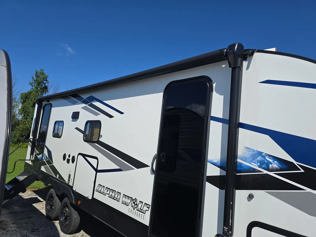 2024 Forest River Cherokee Alpha Wolf 2500RL-L, Photos photo 31