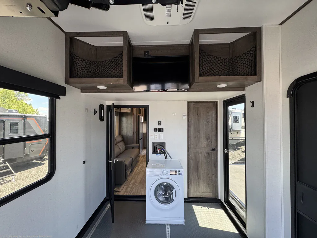 2023 Alliance RV Valor 42V13, Photos photo 11