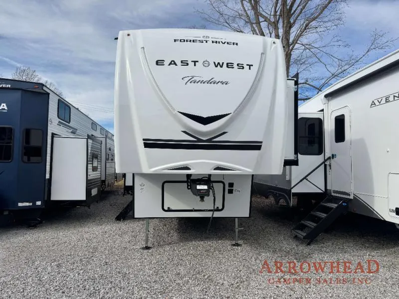 2026 East to West Tandara 295RL - Photo 4