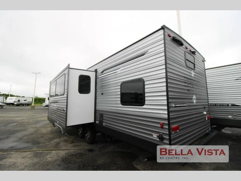 2026 Coachmen Catalina Legacy Edition 293QBCK - Photo 4