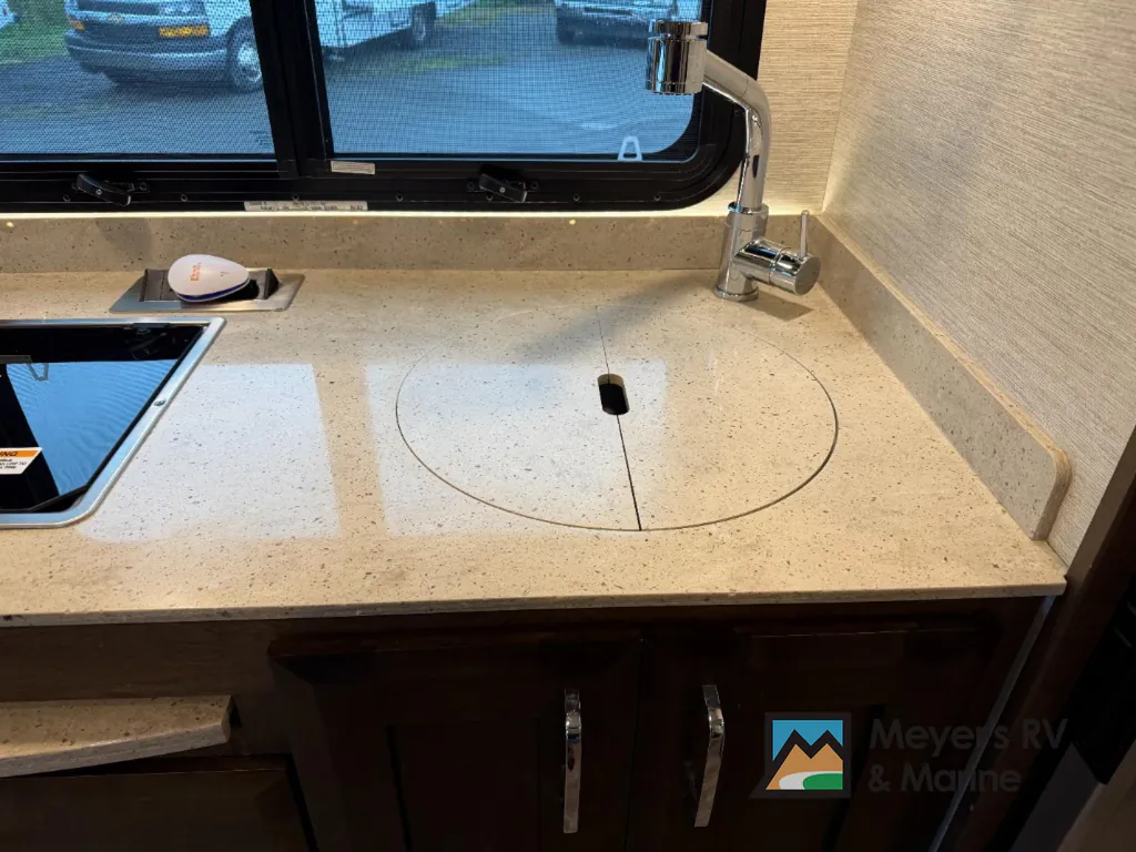 2022 Tiffin Wayfarer 25 SW, Photos photo 14