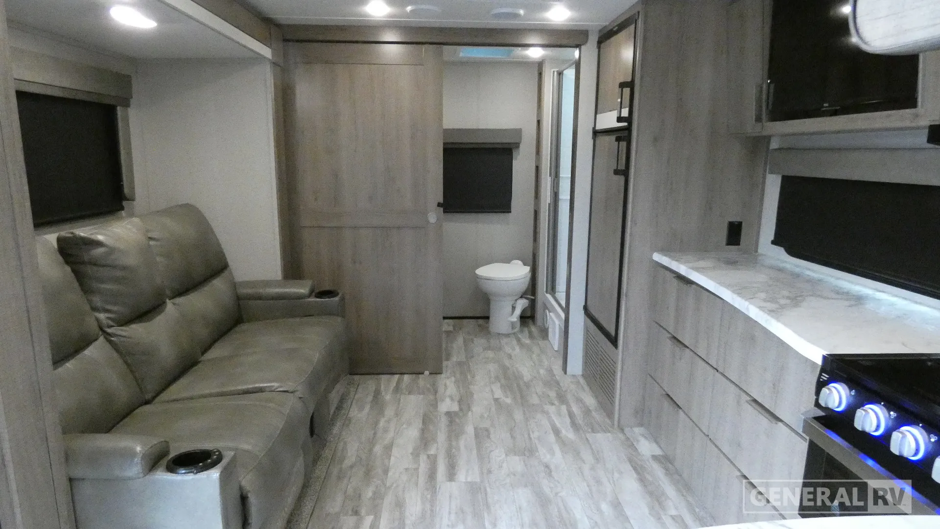 2020 Grand Design Imagine XLS 22RBE - Photo 3