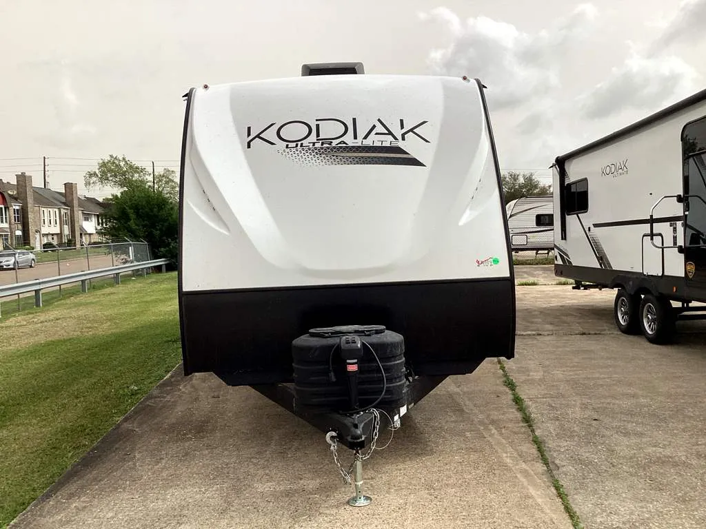 2025 Dutchmen Kodiak 302BHSL - Photo 2